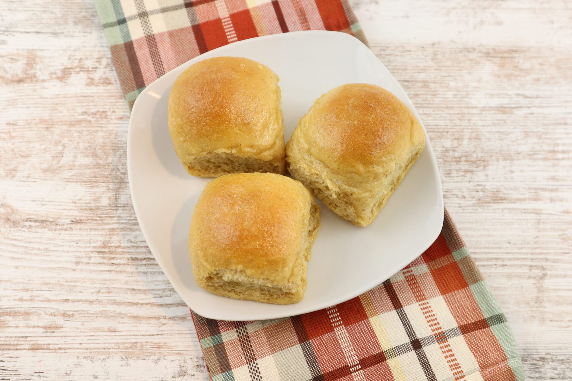 Yeast rolls made with fresh milled flour