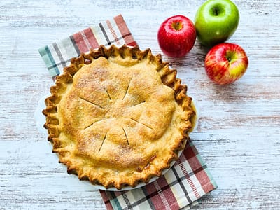 Sweet apple pie made with fresh milled flour